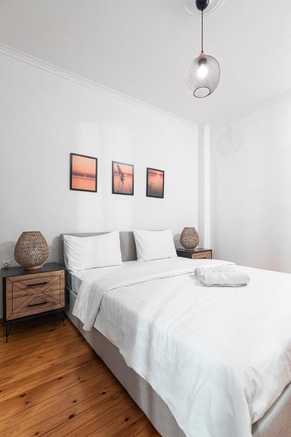 Houseloft Rotonda Lodging Tesalonika Bagian luar foto