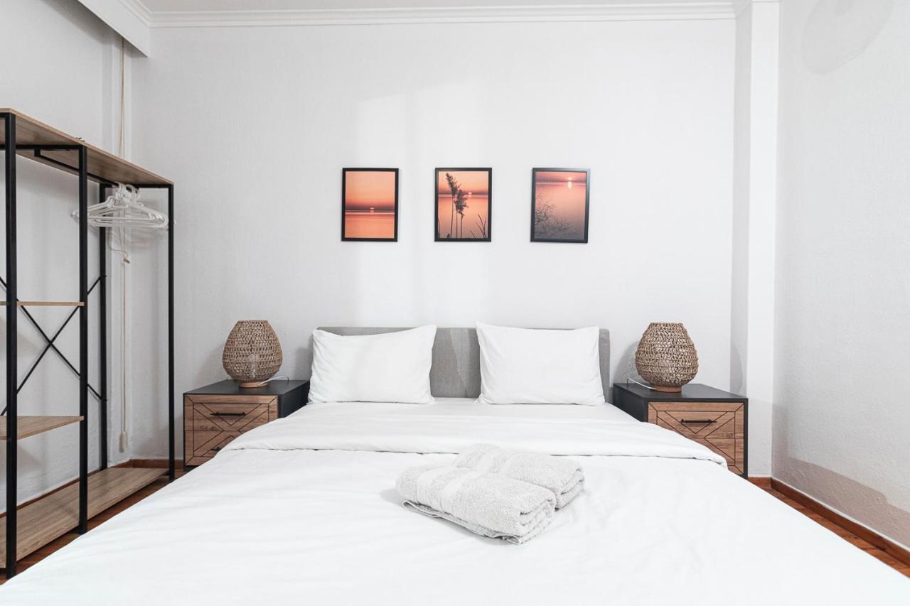 Houseloft Rotonda Lodging Tesalonika Bagian luar foto