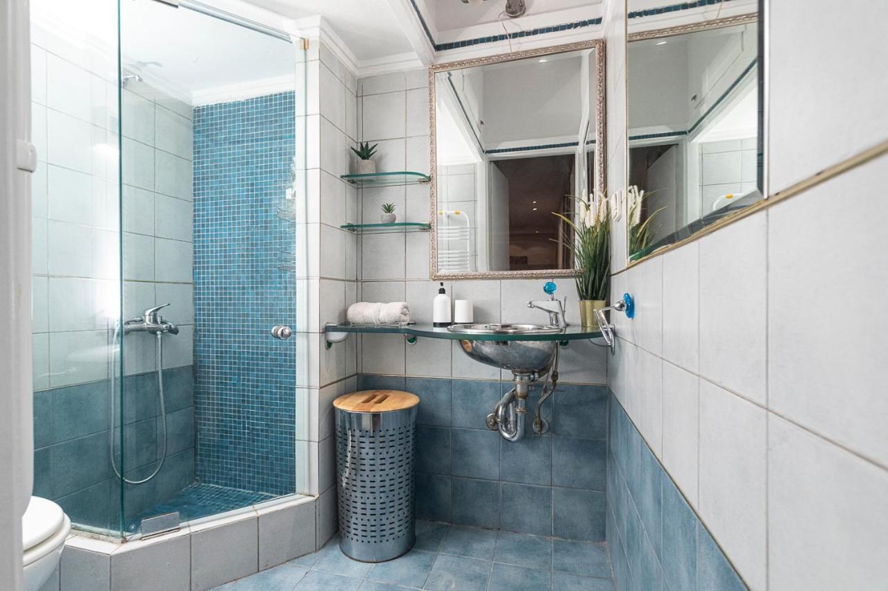 Houseloft Rotonda Lodging Tesalonika Bagian luar foto